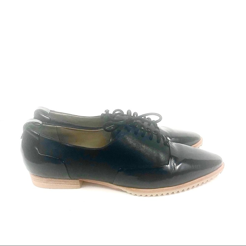 FINSK black pointy toe loafers  Oxfords 38